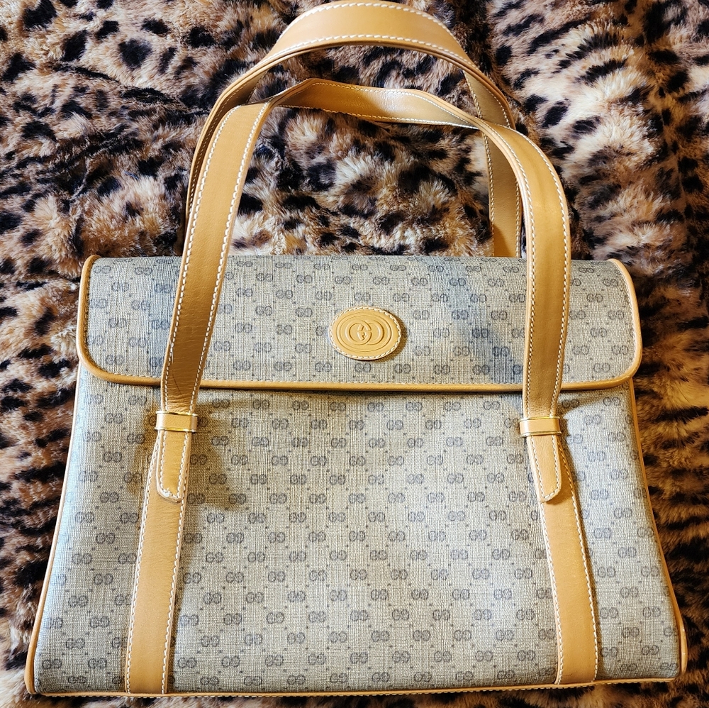 Vintage Authentic 80s Gucci Micro GG Shoulder Bag